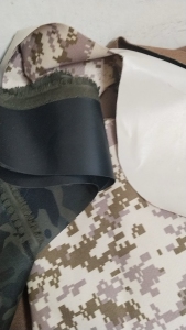 出售牛津布,牛津边角料,涤纶废布,有带胶和不带胶的,长期有货
