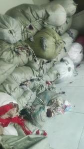 出售纯毛，软回丝，硬回丝，现货目前不多，有两三吨，毛呢面料的5吨左右