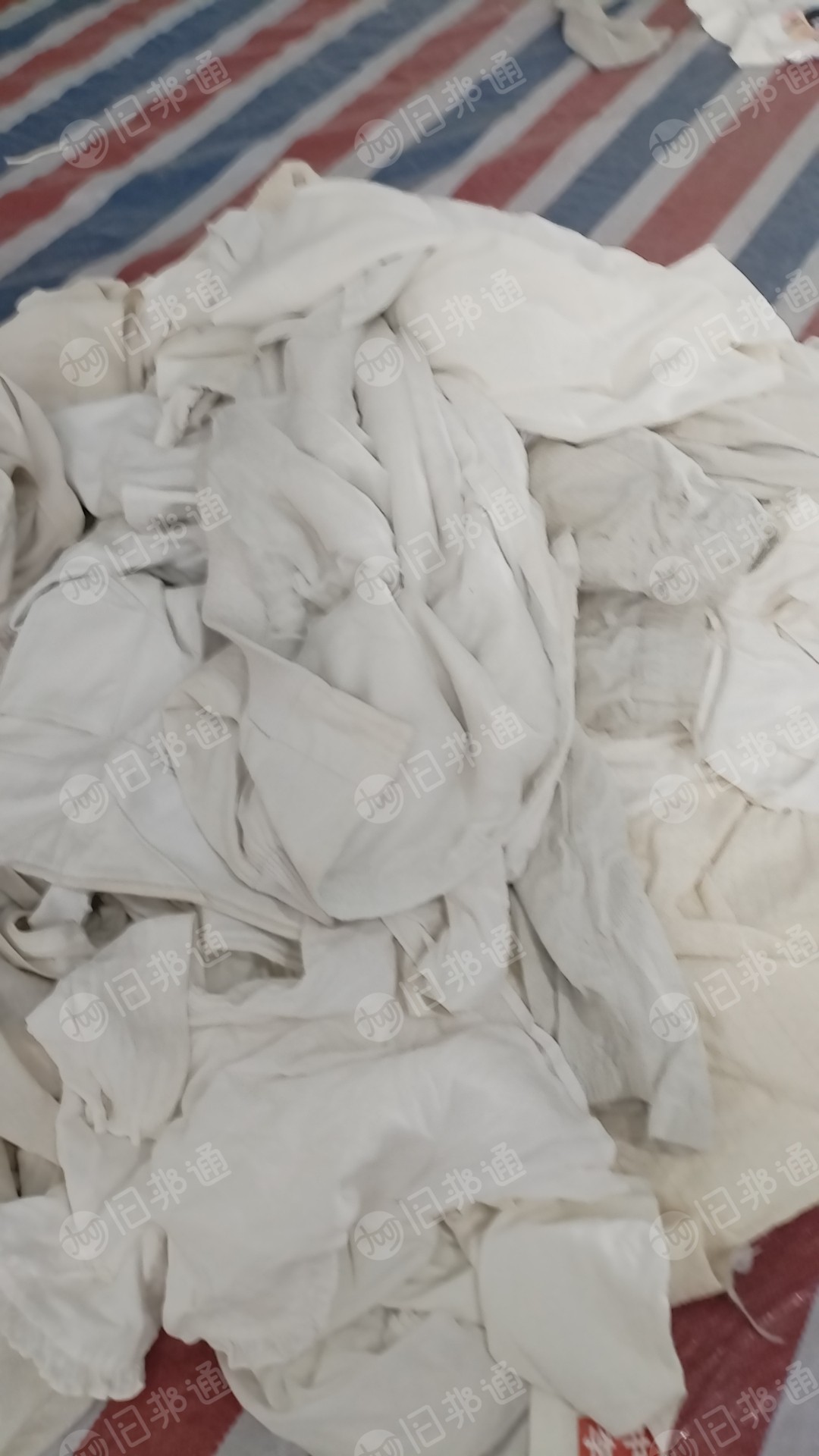 出售旧衣服分拣货,大白 ,二白,酒店布草 ,浴巾 ,棉花