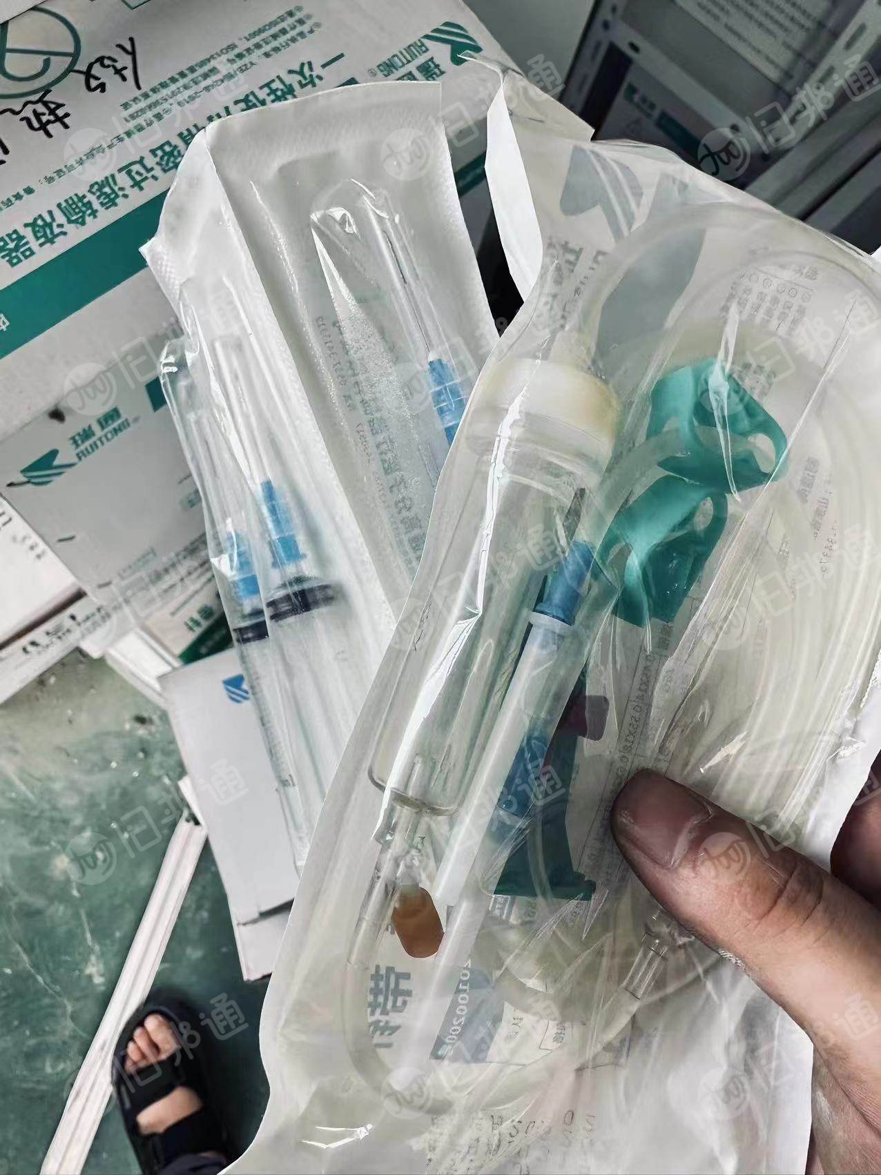 出售卫生材料,库存注射器,现货有几吨,货在江苏常州