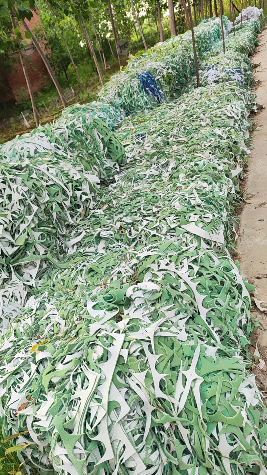 大量出售海绵下脚料,海绵燃烧料,免费送,在河南商丘