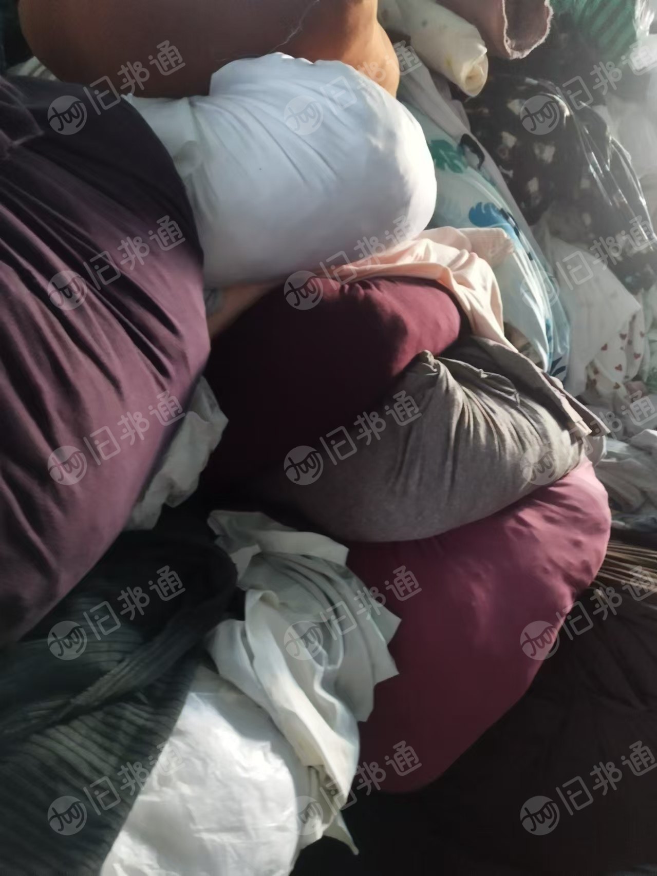 出售废布,大布块,汗布,涤棉多,纯棉,杂色