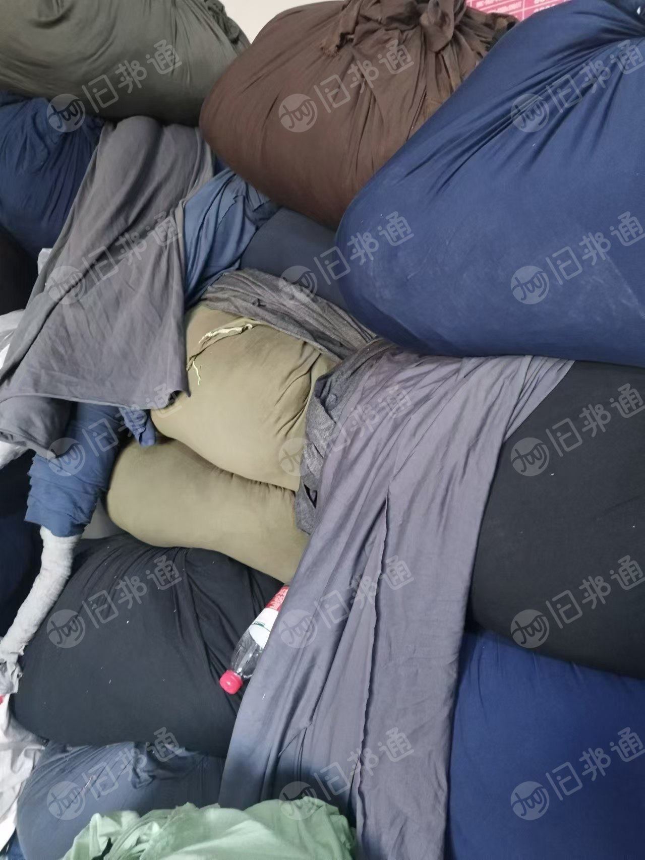 出售废布,大布块,汗布,涤棉多,纯棉,杂色