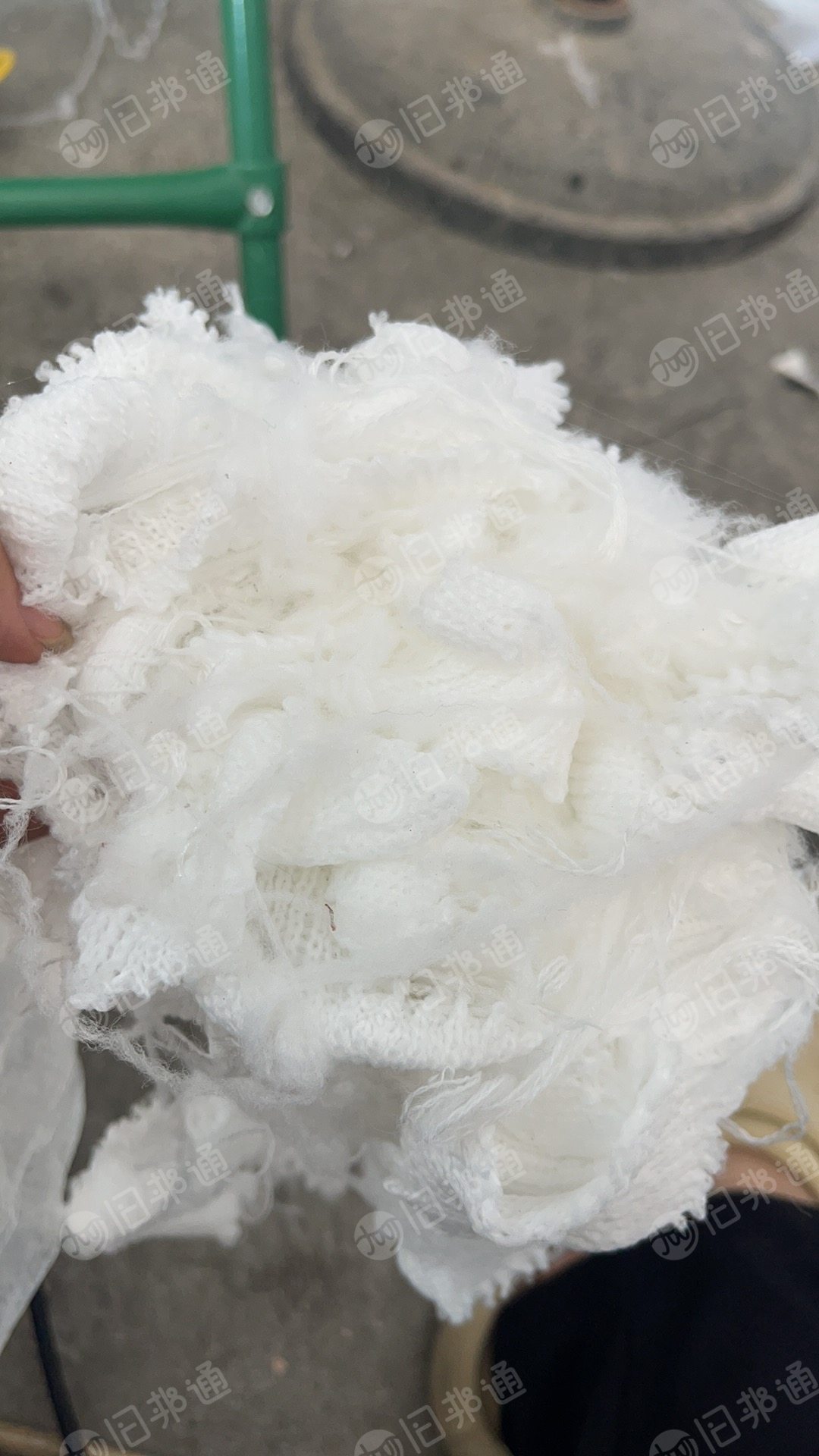 长期大量出售羊毛衫下脚料(弹丝的)白料,花料
