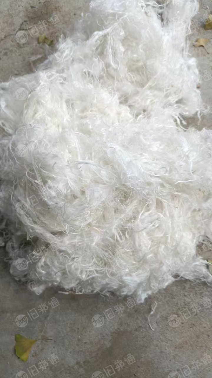 出售涤纶安全网开的开花料,现货有60吨