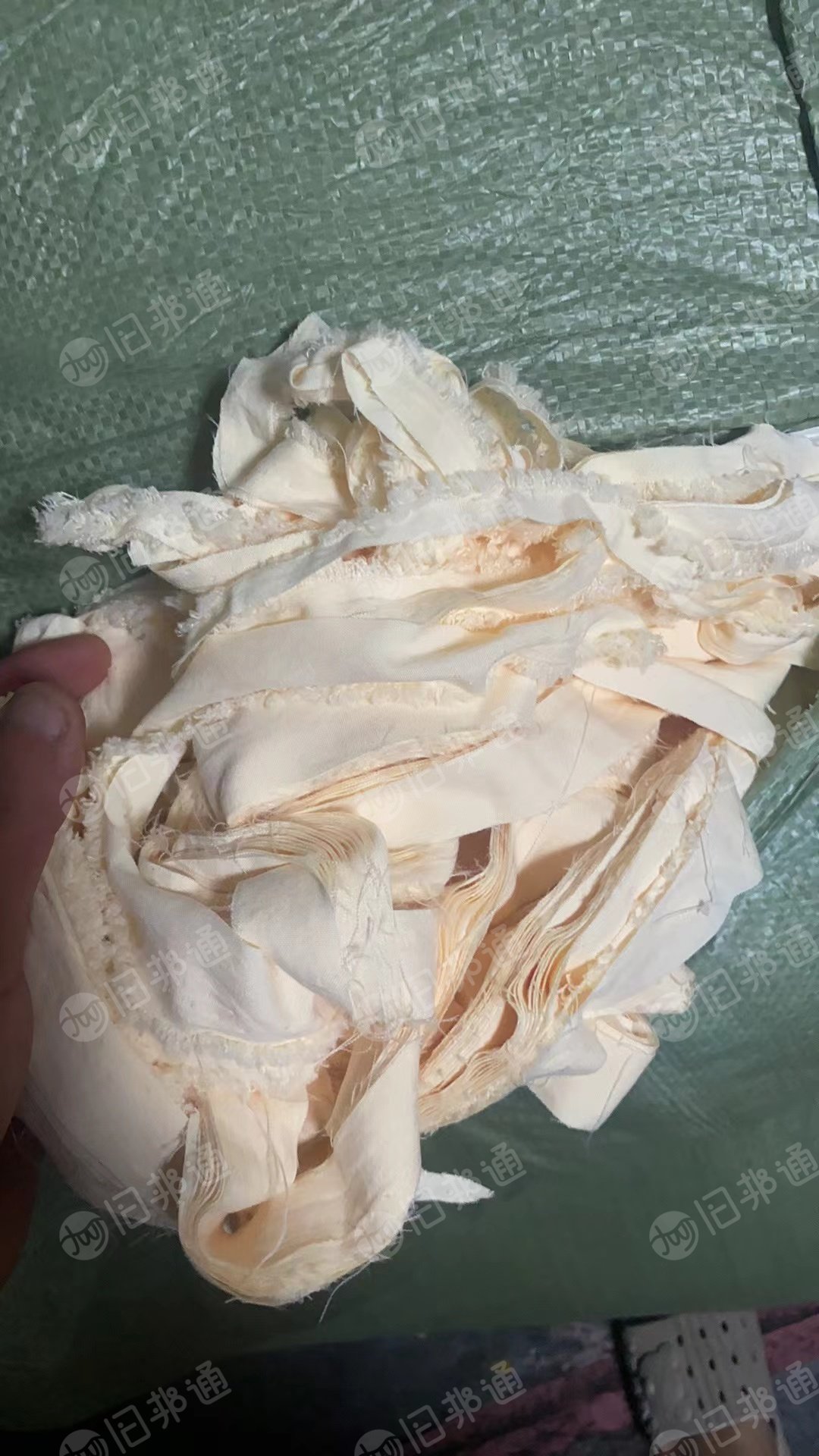 出售涤纶废布,杂色,长期有货