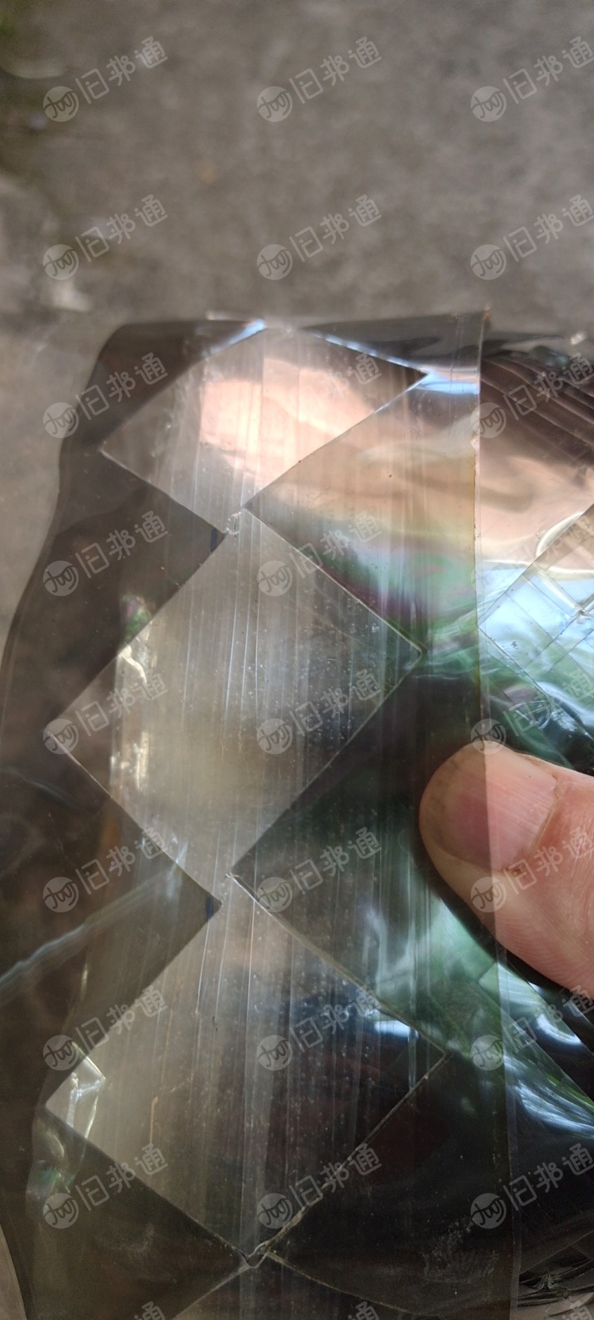出售废旧偏光片,PET膜,手机厂下来的,双面带胶,现货100吨