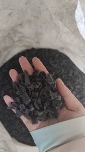 出售水果筐破碎料，颜色：黑蓝白，黑现货10吨左右