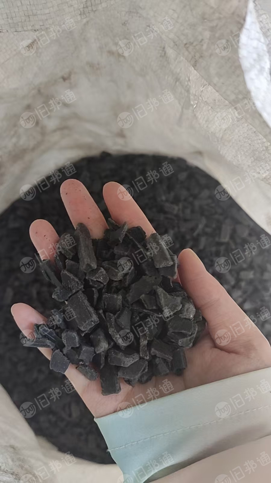 出售水果筐破碎料,颜色:黑蓝白,黑现货10吨左右