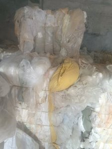 出售高低压膜，80%高压膜，干造水洗都有分开压包，现货十来吨