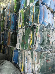 出售废旧编织袋，花料塑纸袋