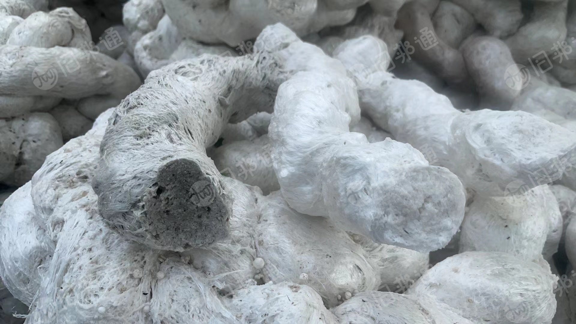 出售eps热熔块,现货7吨多
