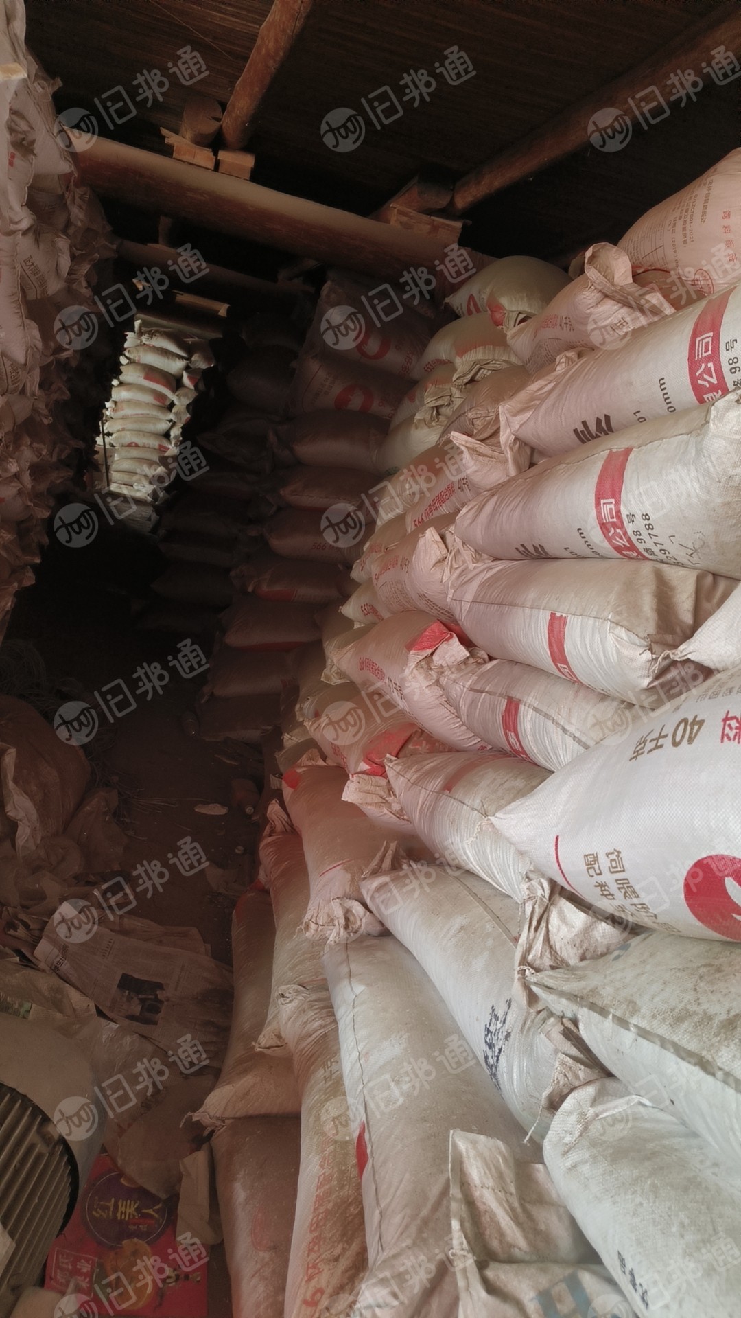 出售水果筐破碎料,现货200吨,黑白蓝三色分装