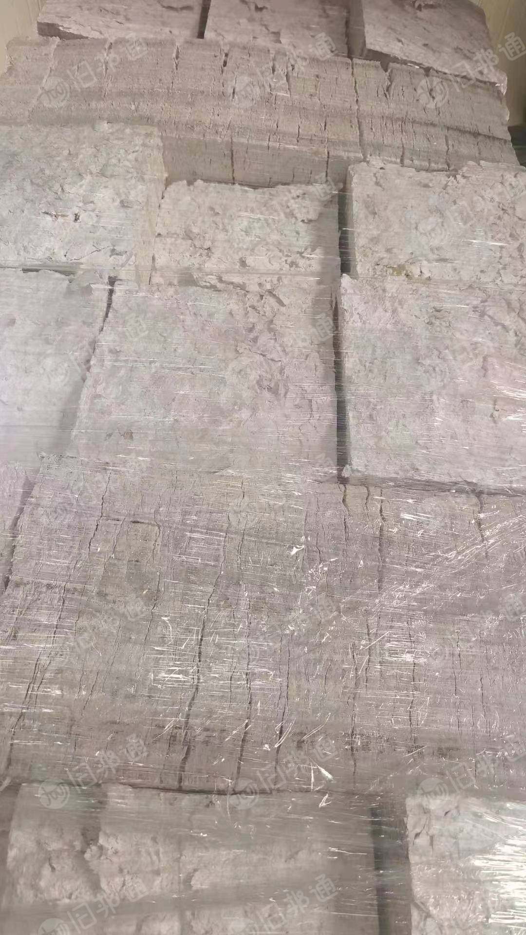 出售泡沫冷压块,社会料,冷压液压都有