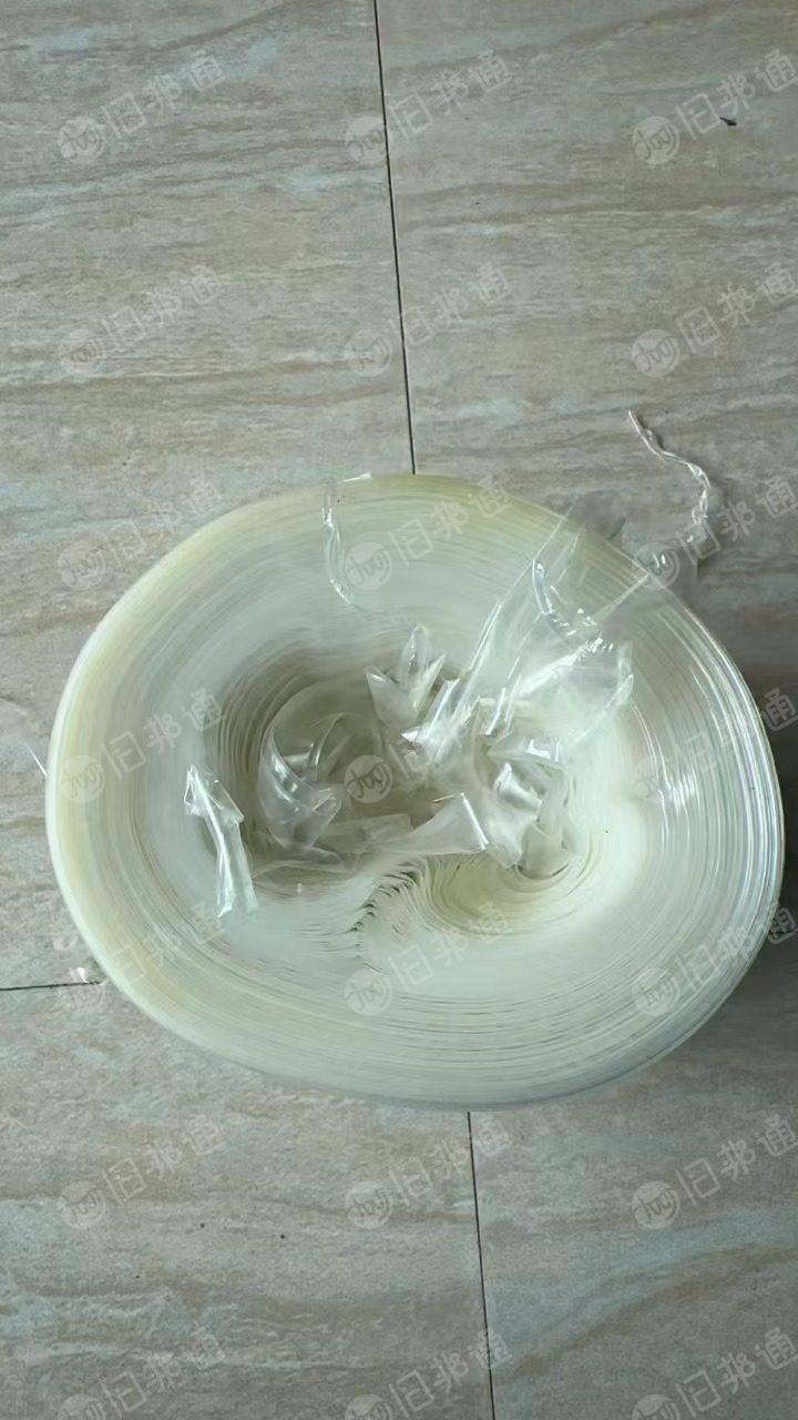 出售pe复合pet,复合膜,不含胶,干净货,现货40吨