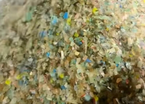 出售软质PVC破碎料