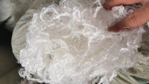 长期出售涤纶废丝