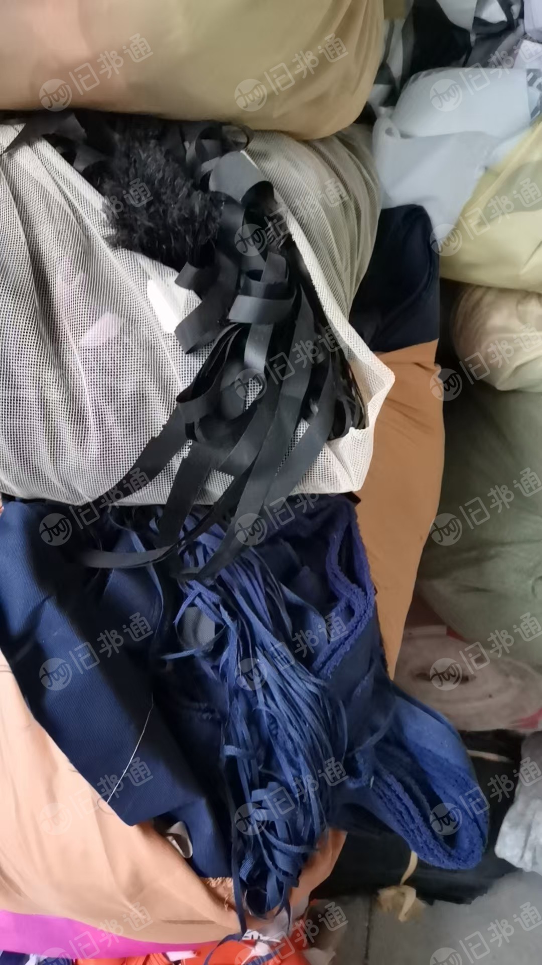 长期大量出售箱包布边料,箱包里布,开花用