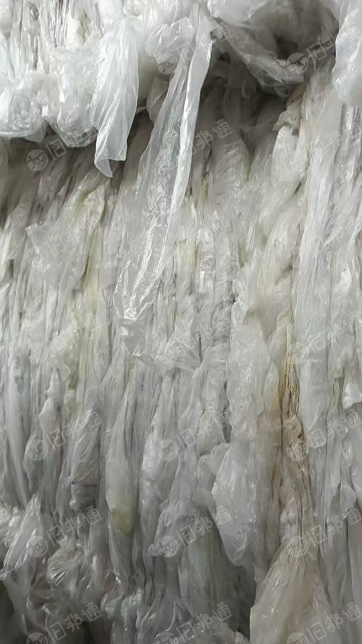 长期出售高压膜废料,平板膜废料,缠绕膜废料,花高压膜,干造水洗都有
