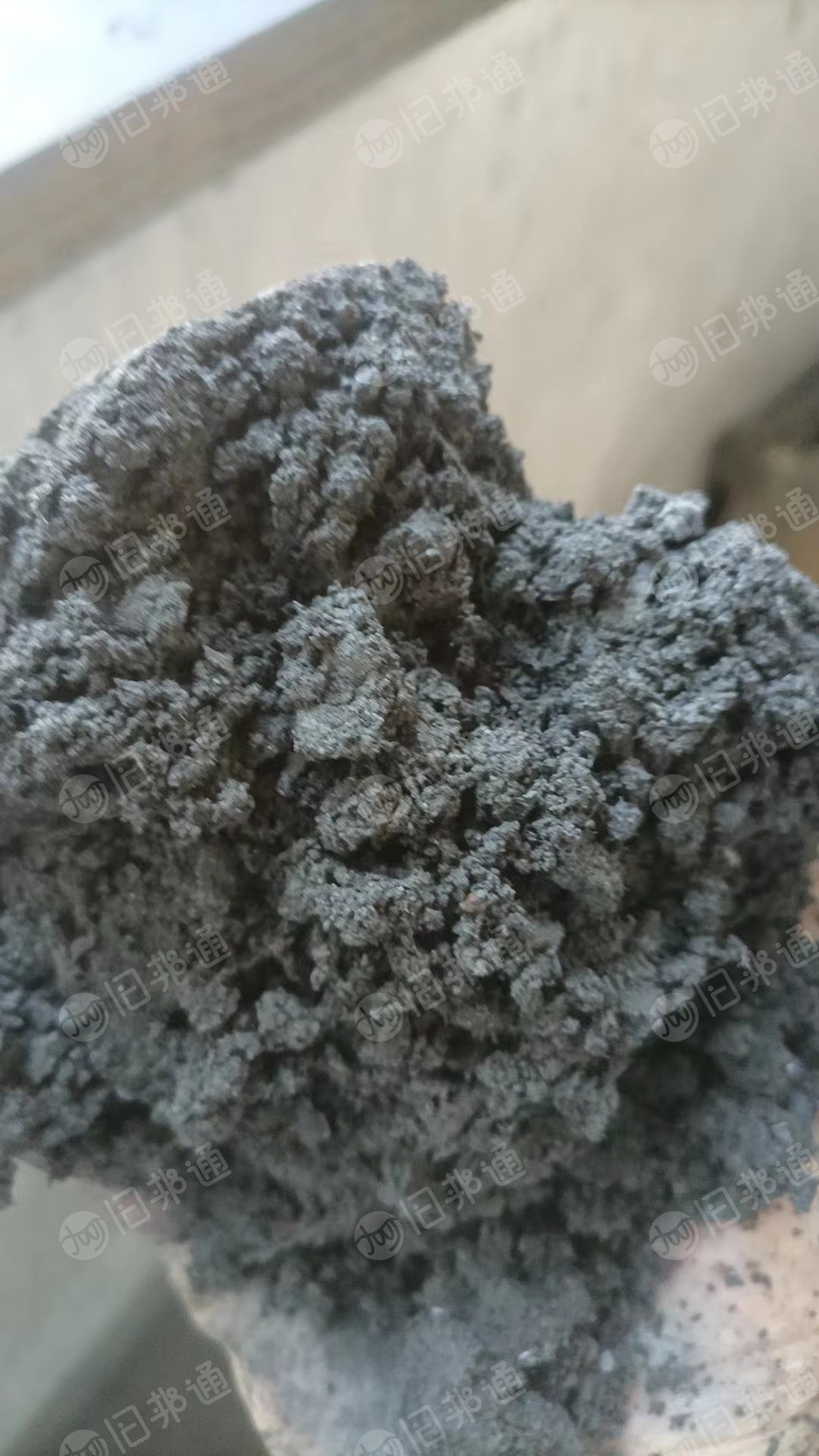 出售抛光厂下来的抛光铝灰,大量现货