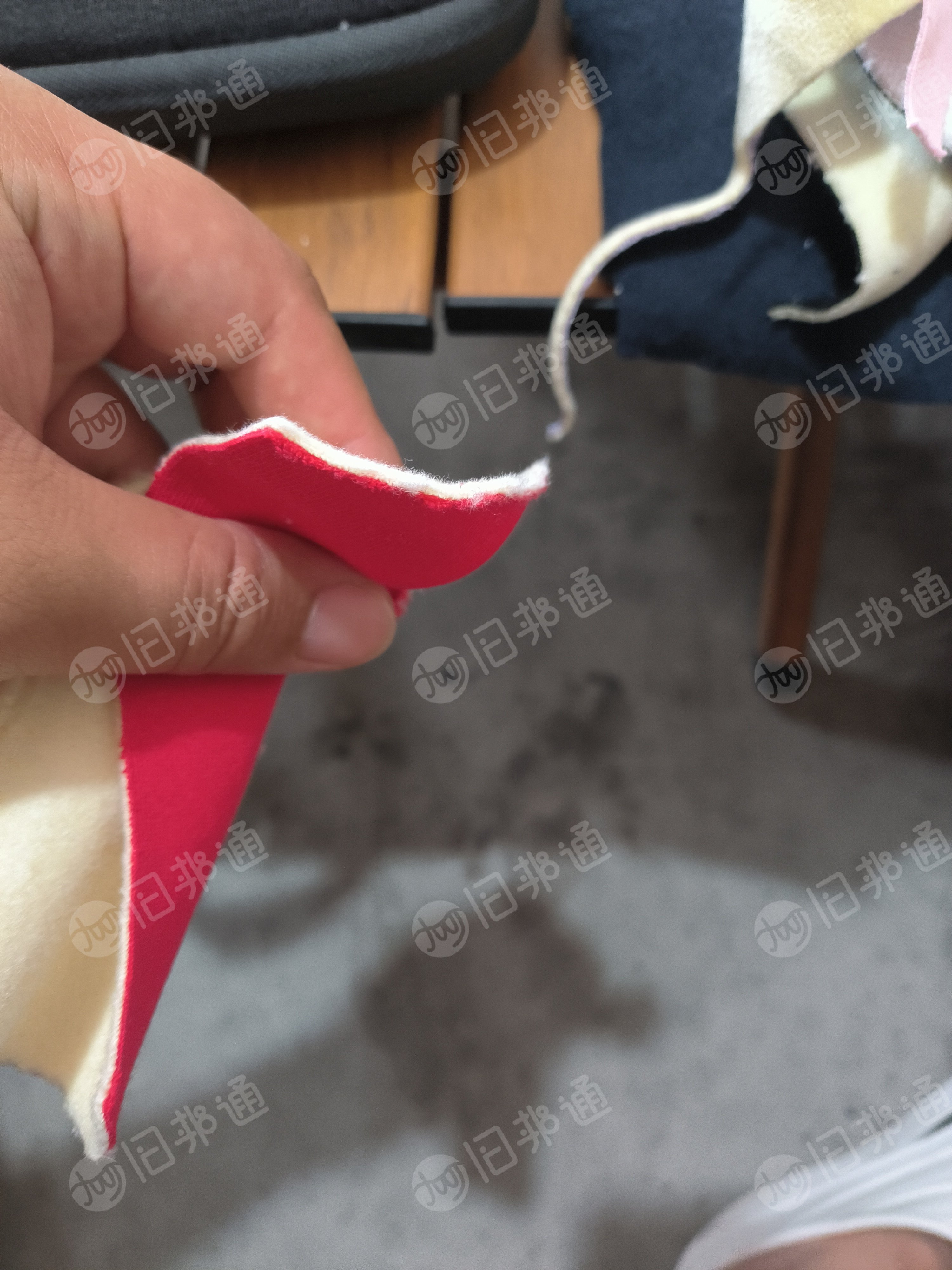 大量出售复合布,一面化纤一面涤棉,边角料