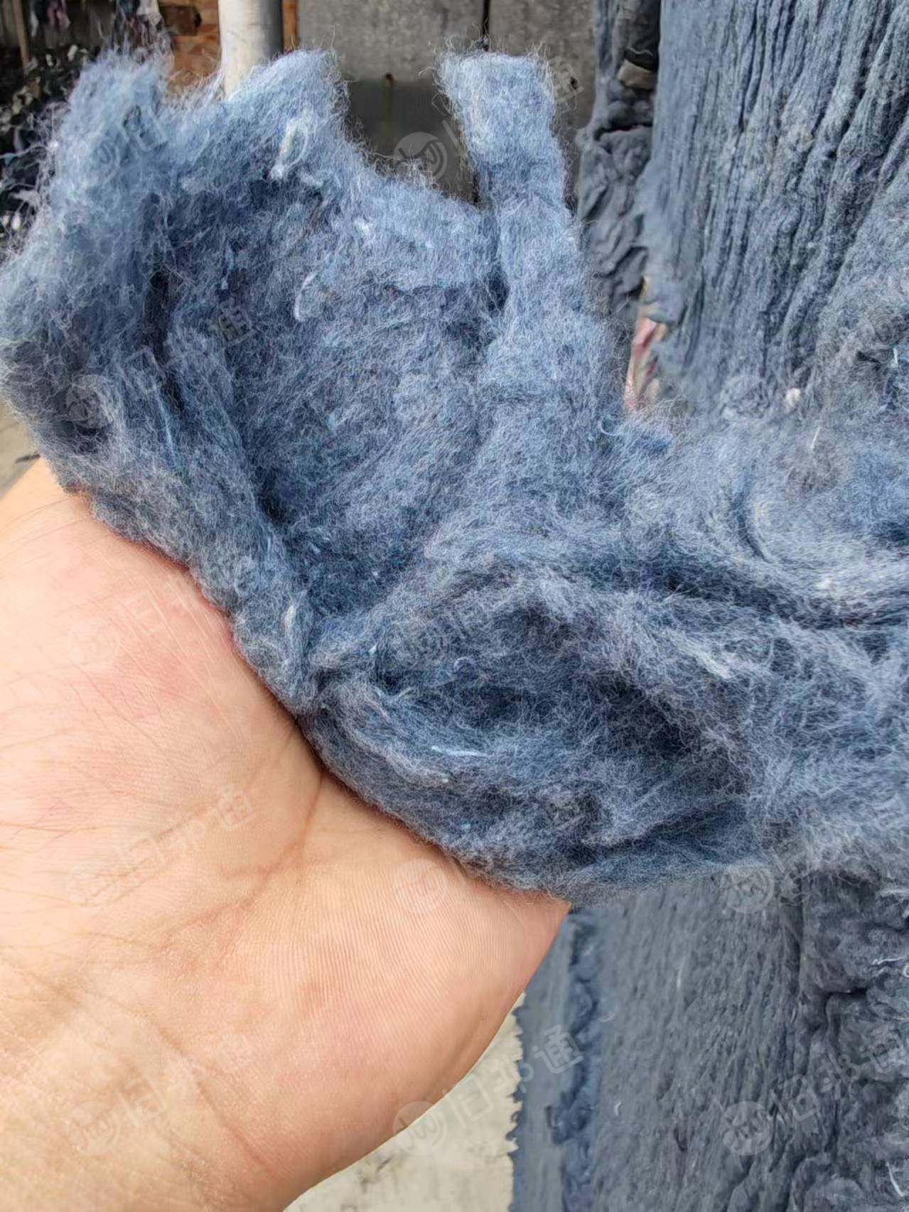 长期大量出售蓝色的牛仔开花棉,含棉量70%都是压包好的,月供200多吨
