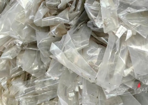 出售PVC铝合金包装膜，可压包，月供十几吨