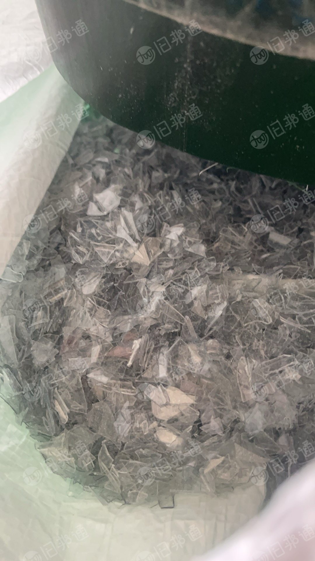 出售ps吸塑片破碎料,干净无标,月供150吨,货在山东青岛