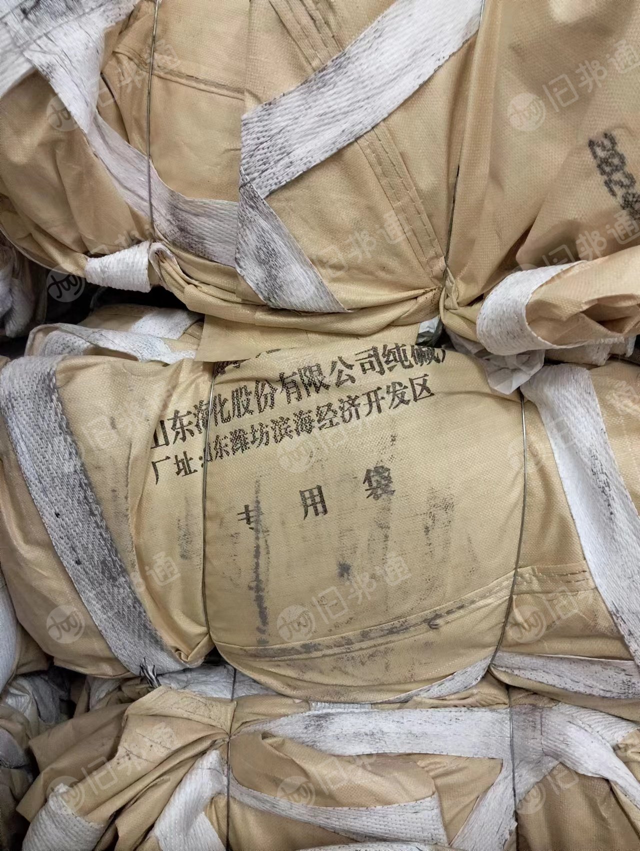 出售二手吨包,白的黄的都有,规格1x1,月供三万条左右