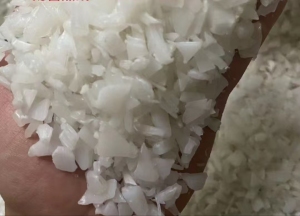 出售PE管芯破碎料