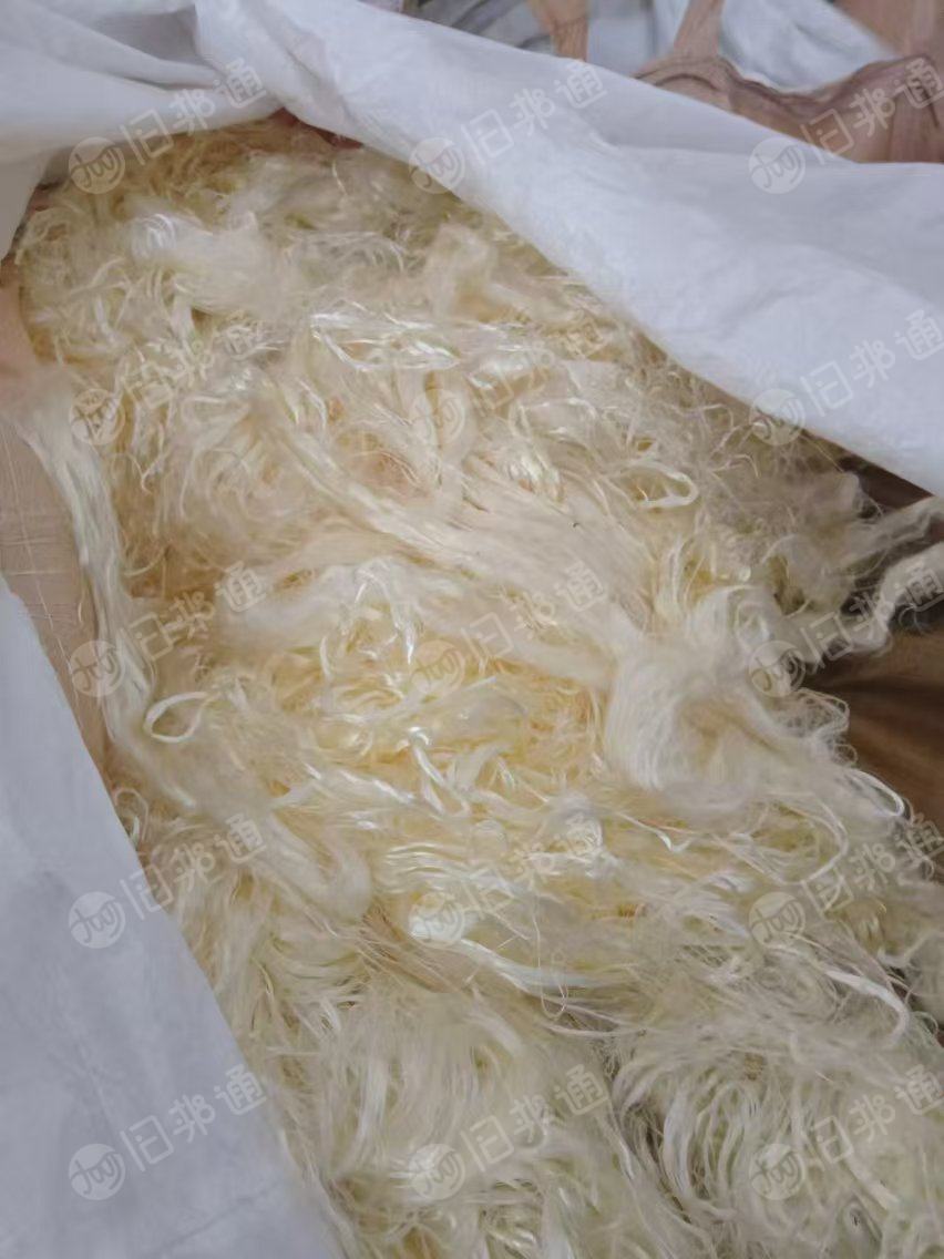 出售腈纶废丝,白色带点黄,现货几十吨,月供上百吨