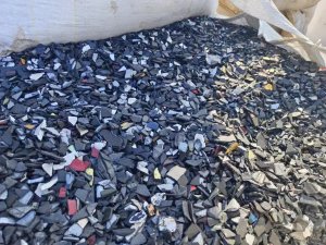 出售PP保险杠破碎料，现货40多吨