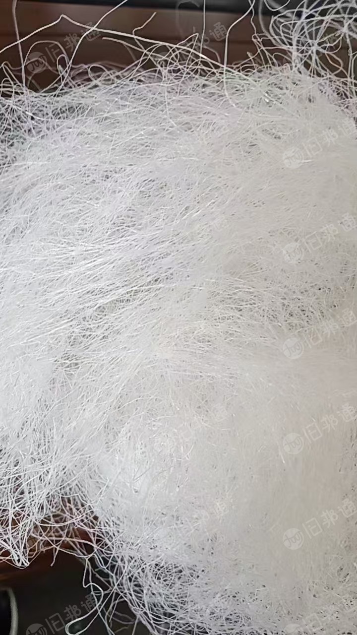 出售白色的涤丙混合丝,现货有十吨左右,厂在山东济南