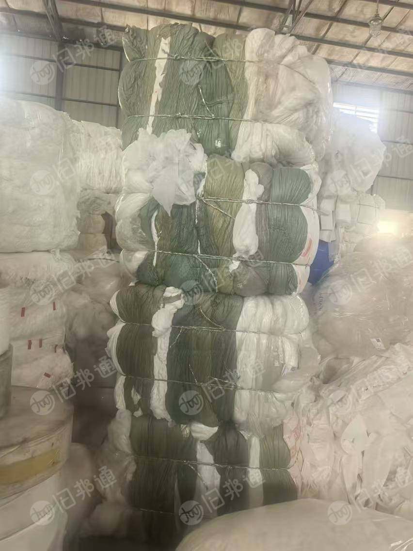 长期出售热风无纺布边角料,现货20吨左右