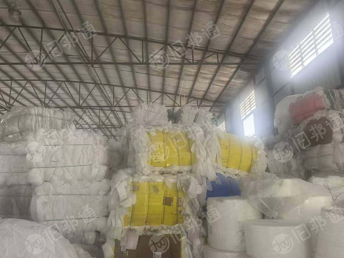 长期出售热风无纺布边角料,现货20吨左右