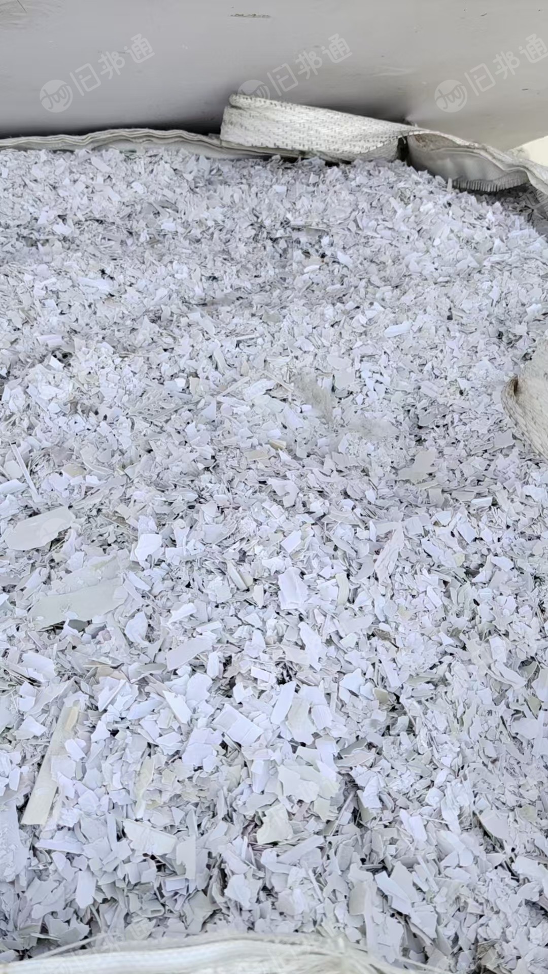 出售各种硬质PVC破碎料,护墙板破碎料,扣板破碎料,大小管破碎料,PVC三级料