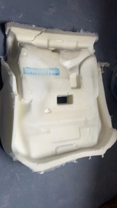出售聚氨酯发泡料,汽车座垫下脚料,现货10吨,月供40吨