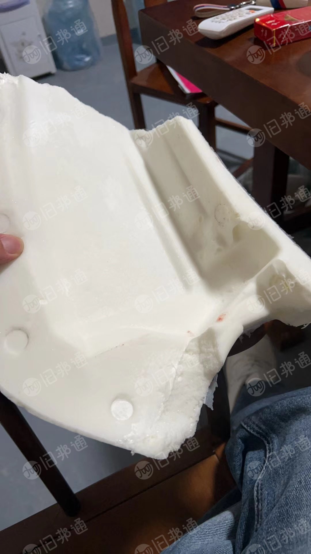 出售聚氨酯发泡料,汽车座垫下脚料,现货10吨,月供40吨