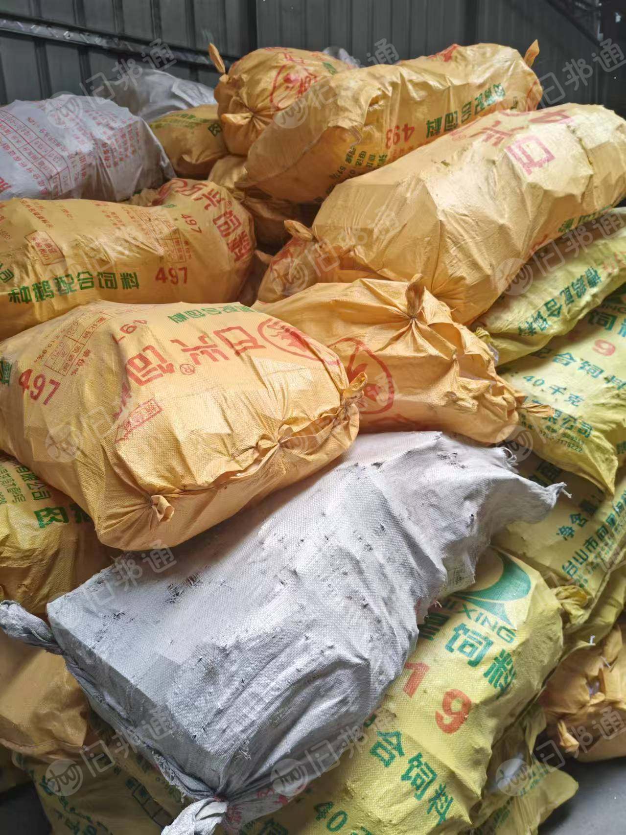 出售亚克力废料,电脑护屏边角料,长期有