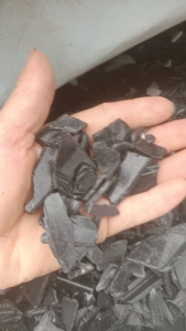 出售PC灯壳破碎料，清洗甩干直接上机造粒，现货几十吨