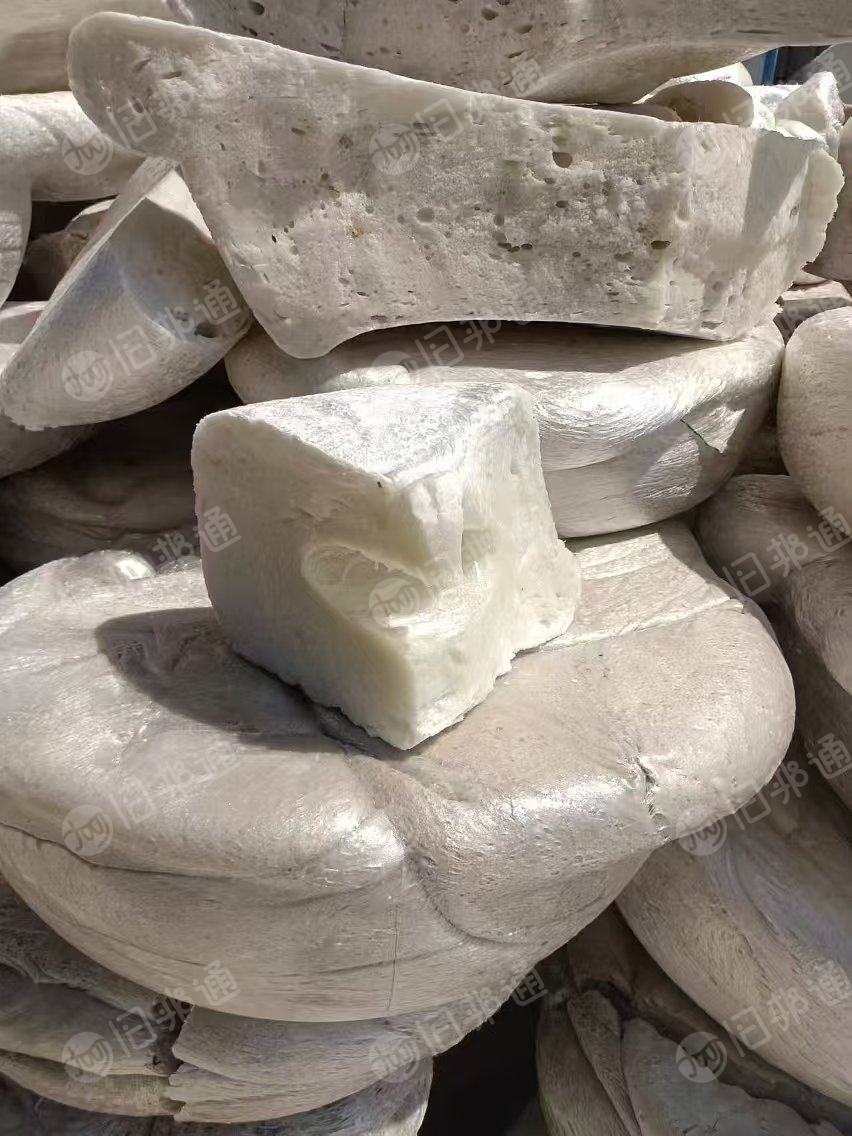出售EPS热熔块,保证和照片一样,现货10吨,月供20吨