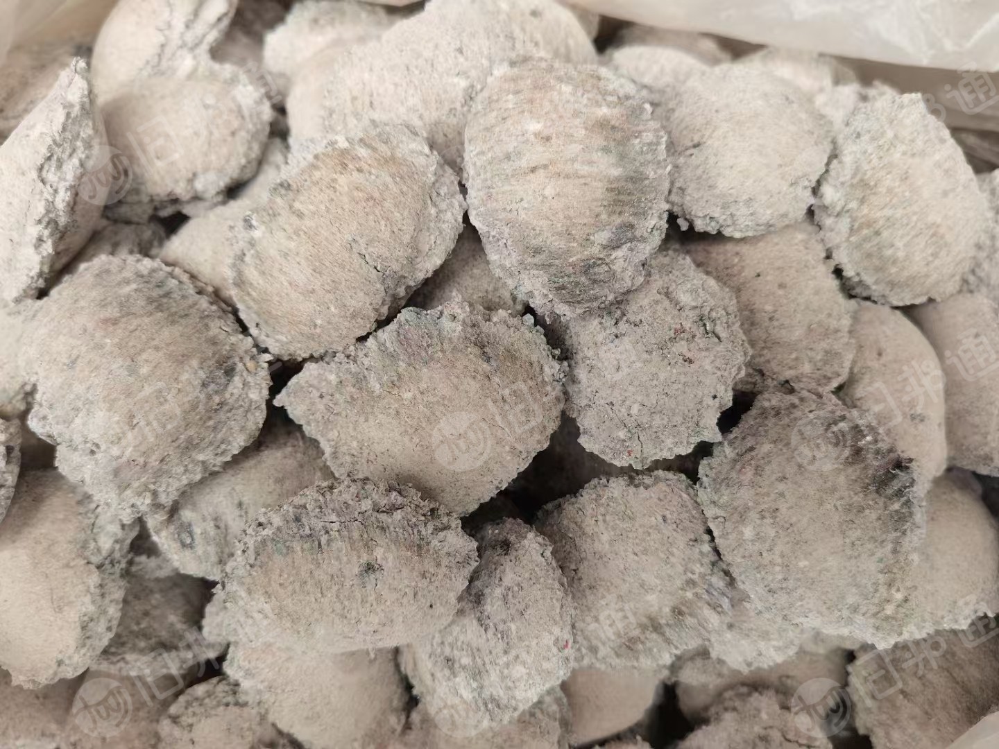 出售铝酸钙化渣球,氧化钙70%,氧化铝25%
