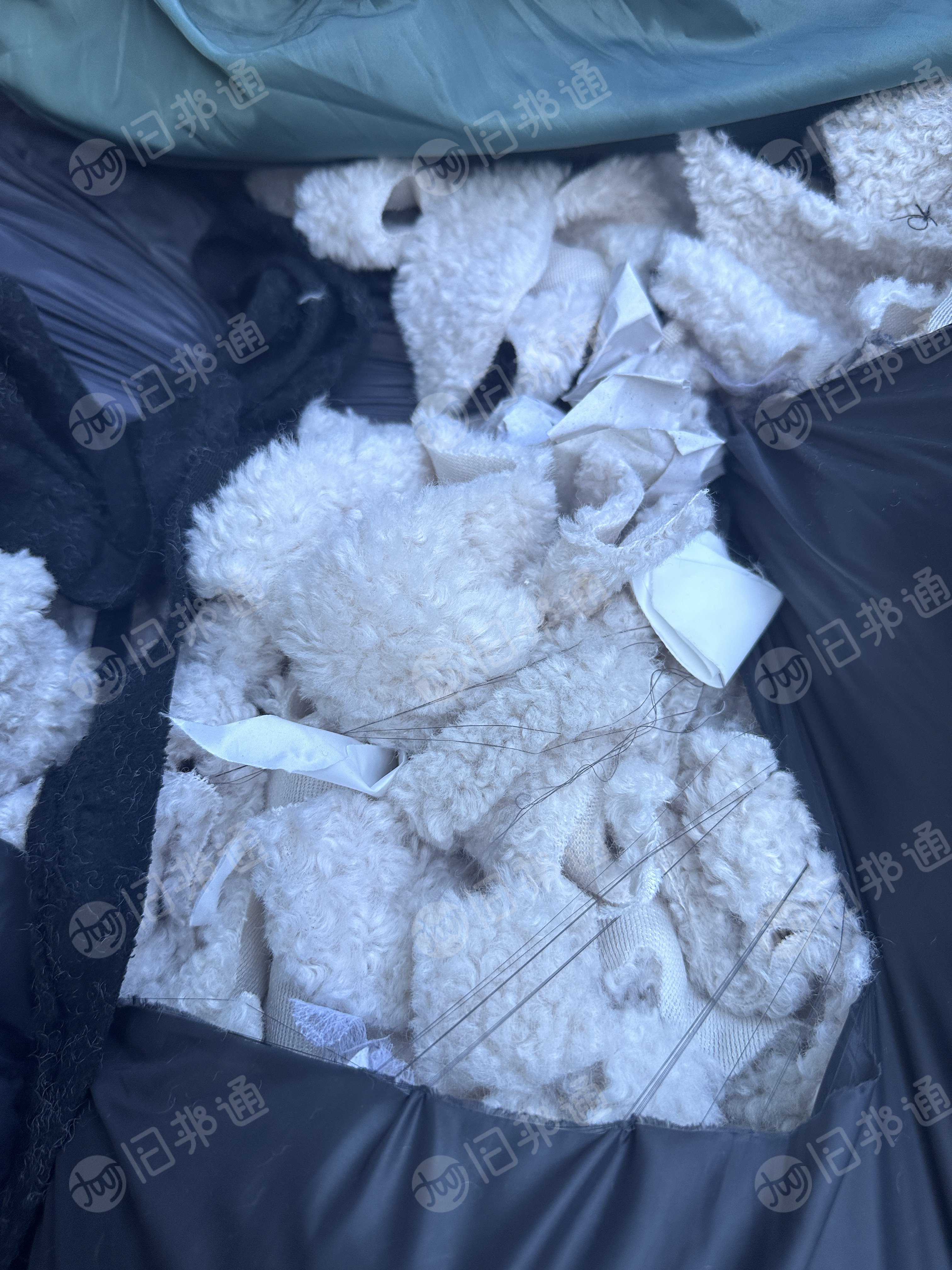 出售纯涤纶废布,涤纶拉丝料,化纤拉丝料