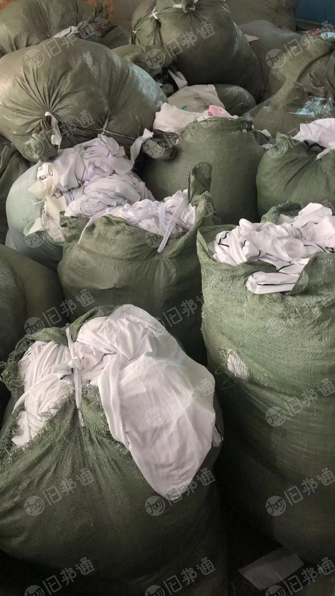 出售服装厂边角料,化纤,废布,长期有货