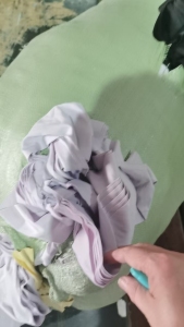 出售杂色内衣边角料，尼龙废布料，货在广东汕头