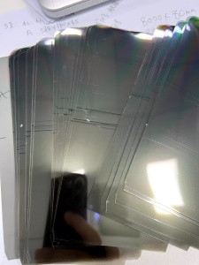 厂家长期出售TV偏光片废料，偏光片边卷