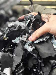 出售电容片废料，铝含量30%左右