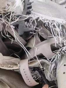 出售eva边角料，可以长期供应，月稳定1000吨，广东揭阳厂