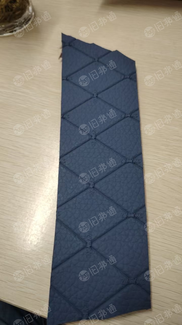出售汽车脚垫边角料,月供10吨