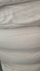 长期大量出售白色的双面北极绒布，现货五吨左右